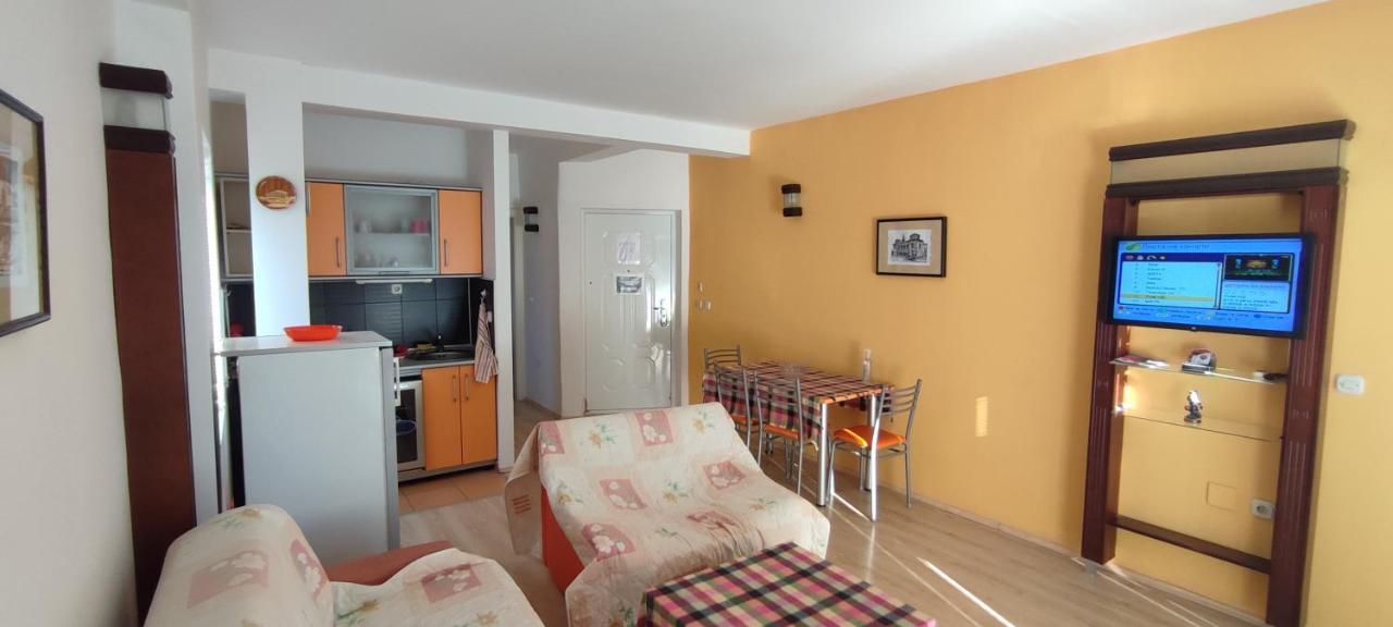 Apartments Vela - Pestani, Ohrid Luaran gambar