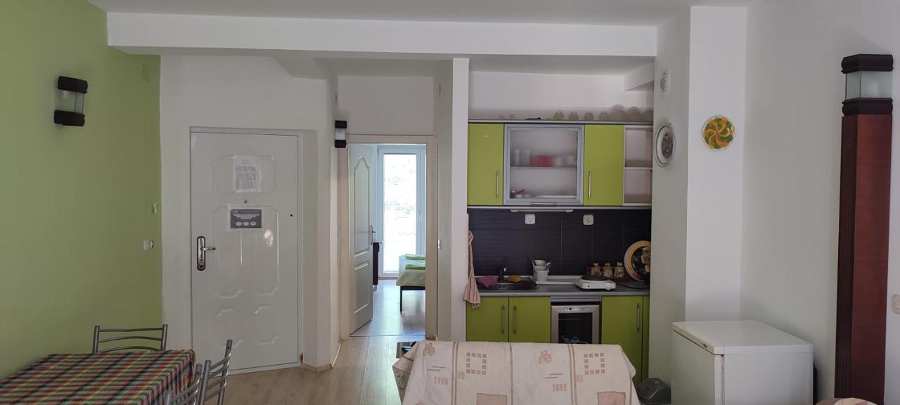 Apartments Vela - Pestani, Ohrid Luaran gambar
